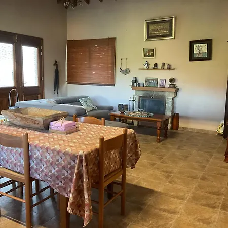 Evie's House Дом отдыха *
